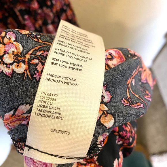 Free People Sweet Escape Square Neck Long Puff Sleeve Floral Maxi Dress Black - Picture 8 of 8